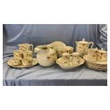 SET OF HALLS SUPERIOR KITCHENWARE