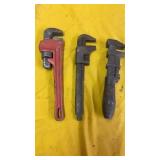 PIPE WRENCHES