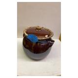 BEAN POT CHIP ON LID