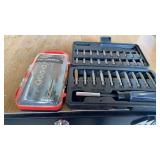TORQUE BIT SET & LITTLE HUSKY SOCKET SET