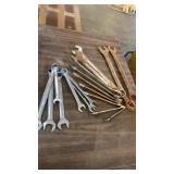 2 SETS CREACENT WRENCHES