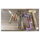 ASSORTMENT OF TOOLS
