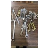 ASSORTMENT OF WRENCHES