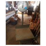 VINTAGE DETECTO SCALE