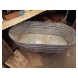 OBLONG GALVANIZED BATHTUB