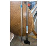 SIDEWALK SCRAPER AND HOE