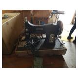 VINTAGE DOMESTIC SEWING MACHINE