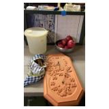 CLAY BATTERY OPERATED CLOCK, TUPPERWARE ,