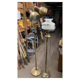 2 POLE ELECTRIC LAMPS