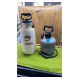 2 LAWN SPRAYERS