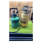 2 GARDEN SPRAYERS