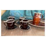 HULL PLATTER AND PITCHER AND SET OF 4 CERAMIC