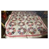 DRESDEN PLATE BEAUTIFUL QUILT-  72 x 88 IN