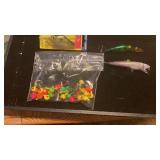 LIGHTNING SHAD LURE IN PKG - 2 OTHER LURES AND