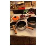 3 SANKO POTS/ KETTLE AND LIKE NEW POTS