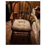 VINTAGE ROCKING CHAIR