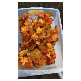 TOTE WITH FALL LEAVES