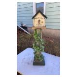 BIRD HOUSE 40IN TALL