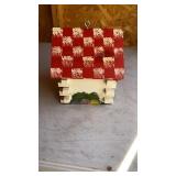 BIRD HOUSE