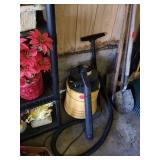 GENIE POWER BLOWER WITH ATTACHMENTS