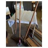 2 RAKES AND SIDEWALK EDGER