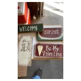 WELCOME SIGNS AND FLAGS