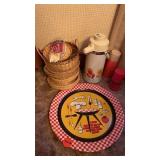 GRILLING TRAYS, BASKETS, PICNIC UTENSILS, THERMOS