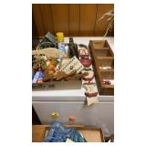 WOODEN DECOR, CLOCK AND OTHER ITEMS