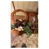 2 HANGING MIRROR SHELVES WKFH FIGURINE AND EAGLE