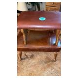 2 FOOT STOOLS