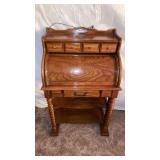 SMALL ROLL TOP DESK WITH LIGHT