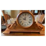 MANTLE CLOCK THAT RUNS ON BATTERIES- WESTMINSTER