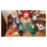 PORCELAIN AND CERAMIC CLOWNS