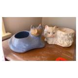2 KITTY PLANTERS