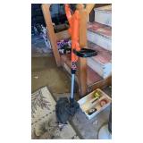 BLACK AND DECKER WEED WACKER , CADDIE AND LINE -