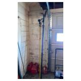 2 TREE TRIMMING POLES