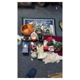 CHRISTMAS AND HALLOWEEN DECORATIONS