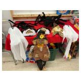Halloween Decor Lot