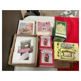 Decorative Figurines