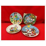 4 Christmas Plates