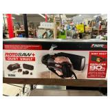 Rotary Saw With Dust Vault