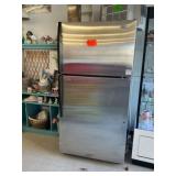 Whirlpool Gold Refrigerator
