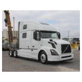 2016 VOLVO VNL780 Tandem Axle Sleeper 2016 VOLVO VNL780 Tandem Axle Sleeper