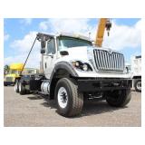 2013 INTERNATIONAL WorkStar 7600 Roll-Off Truck 2013 INTERNATIONAL WorkStar 7600 Roll-Off Truck
