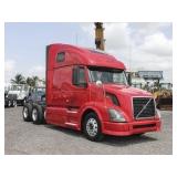 2009 VOLVO VNL670 Tandem Axle Sleeper