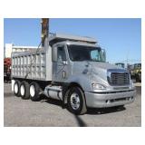 2007 FREIGHTLINER COLUMBIA Tri-Axle Steel Dump Trk