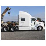 2013 PETERBILT 386 Tandem Axle Sleeper