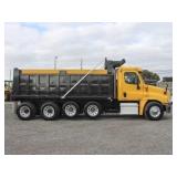 2011 FREIGHTLINER CASCADIA Quad Axle Steel Dump Tr