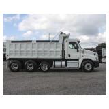 2012 FREIGHTLINER CASCADIA Tri-Axle Steel Dump Tru