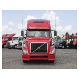 2009 VOLVO VNL670 Tandem Axle Sleeper 2009 VOLVO VNL670 Tandem Axle Sleeper